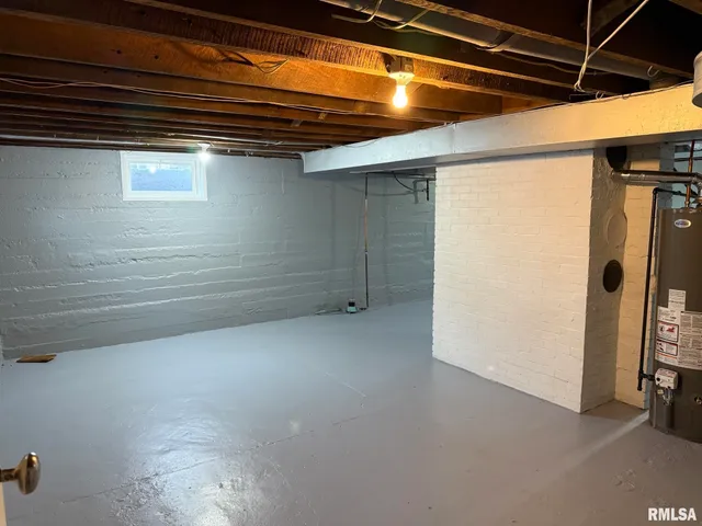 $155,000 | 922 West Archer Avenue, Monmouth, IL 61462