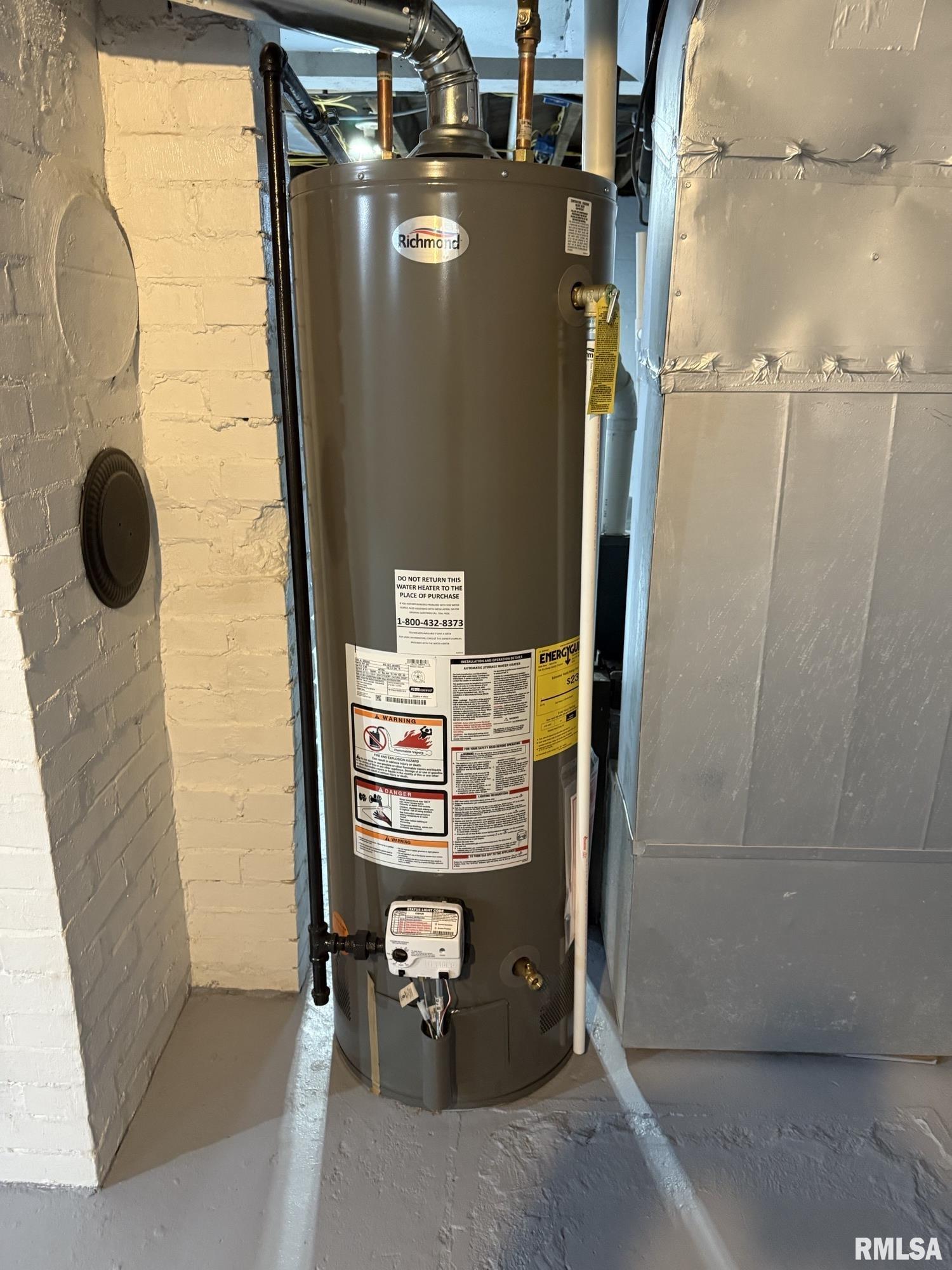 922 West Archer Avenue Monmouth, IL 61462 - Photo 19 of 25