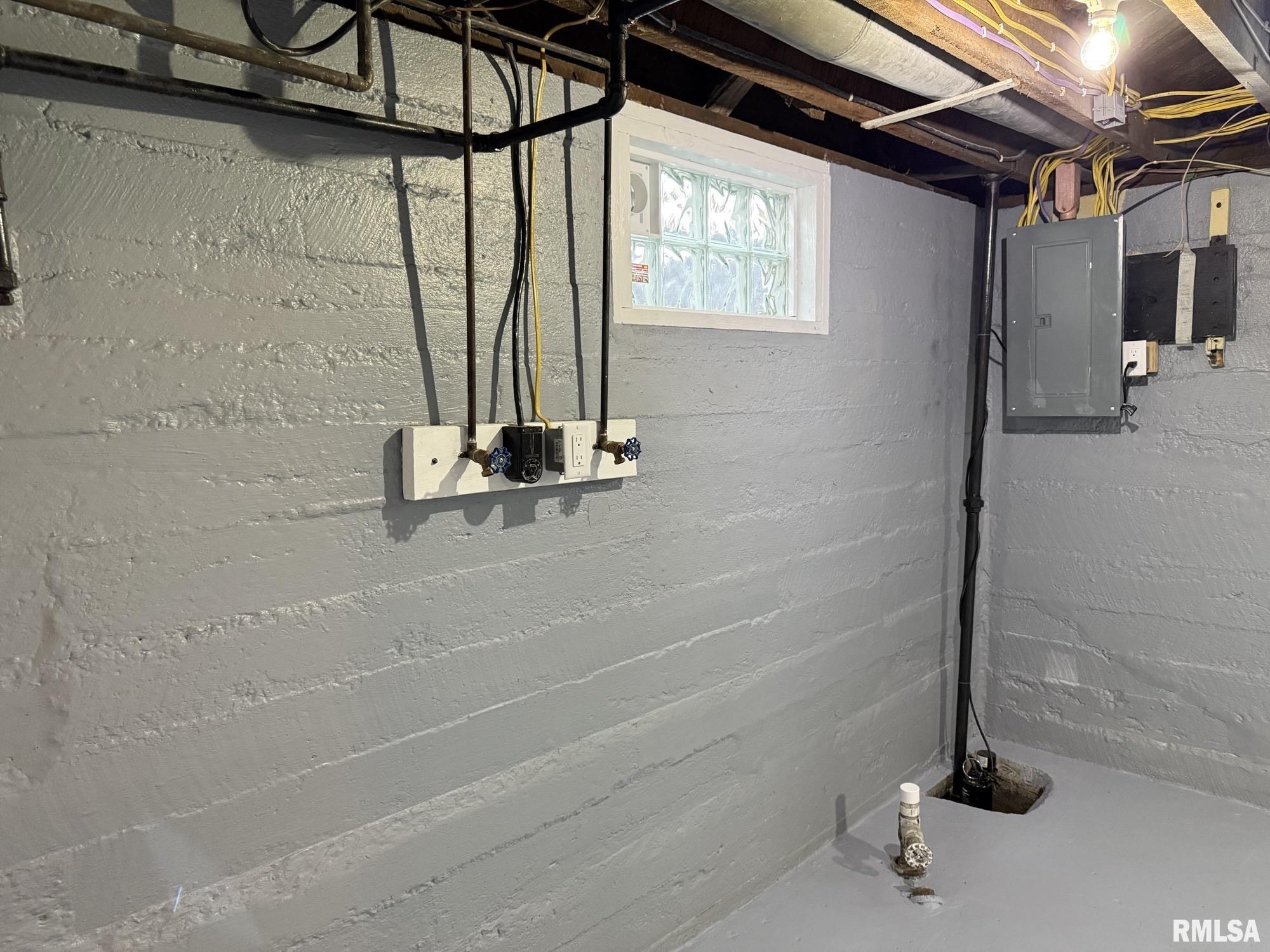 922 West Archer Avenue Monmouth, IL 61462 - Photo 20 of 25