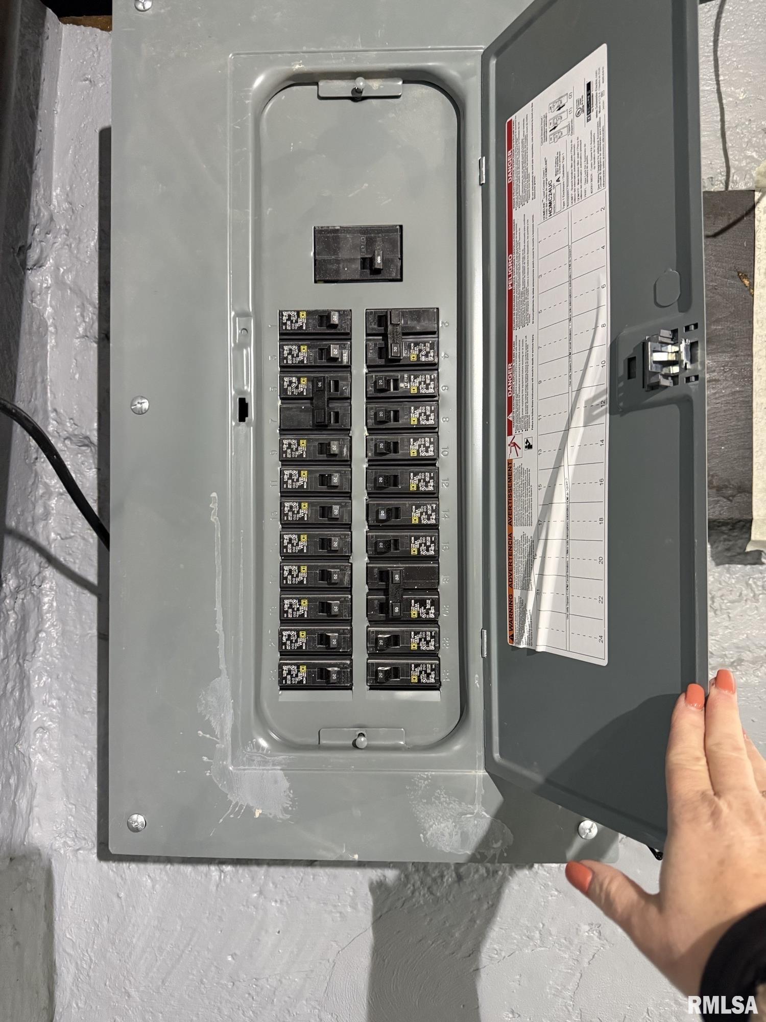 922 West Archer Avenue Monmouth, IL 61462 - Photo 21 of 25