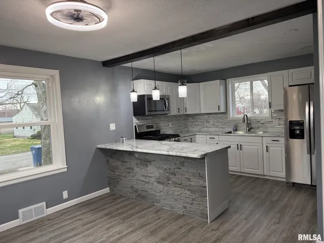 $155,000 | 922 West Archer Avenue, Monmouth, IL 61462