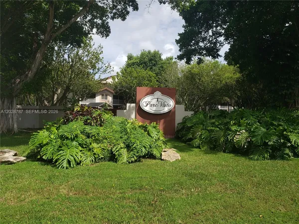 $2,000 | 13965 Southwest 91st Terrace, Unit 13965, Miami, FL 33186
