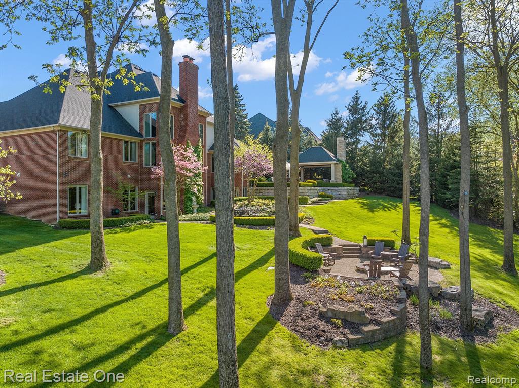 3636 Thatcher Court Rochester Hills, MI 48309 - Photo 10 of 98