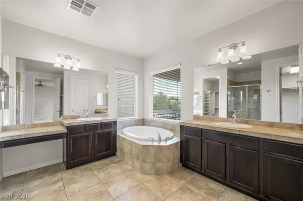 $799,900 | 2605 Chateau Clermont Street, Henderson, NV 89044