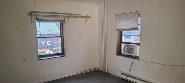 $485,000 | 501 Front Street East, Coeburn, VA 24230