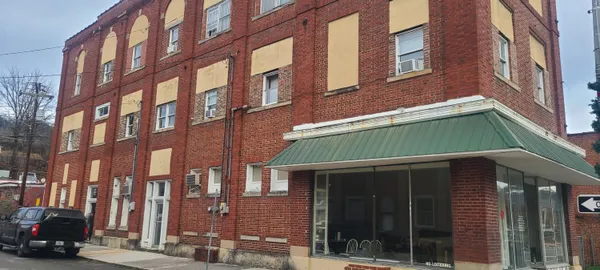 $485,000 | 501 Front Street East, Coeburn, VA 24230