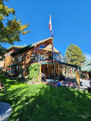 $1,200,000 | 483 North Alpine Circle, Mountain Home, ID 83647