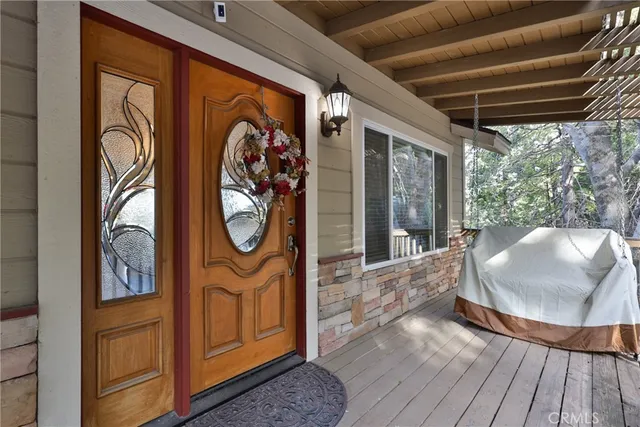 $725,000 | 25152 Valle Drive, Crestline, CA 92325