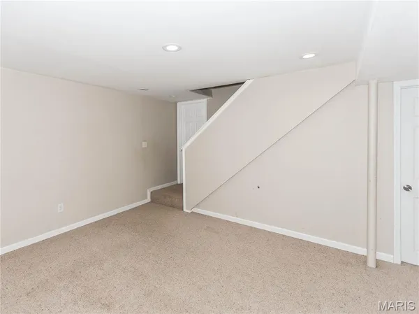 $365,000 | 417 Alderwood Court, Edwardsville, IL 62025