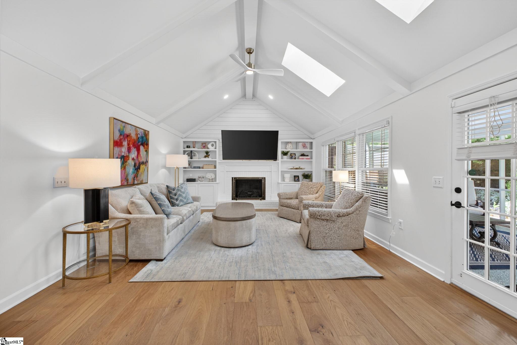 408 Sugar Mill Road Greer, SC 29650 - Photo 11 of 36 Gallery Image 11