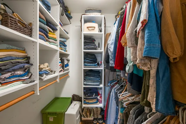 $333,000 | 876 Stradford Circle, Unit A1, Buffalo Grove, IL 60089