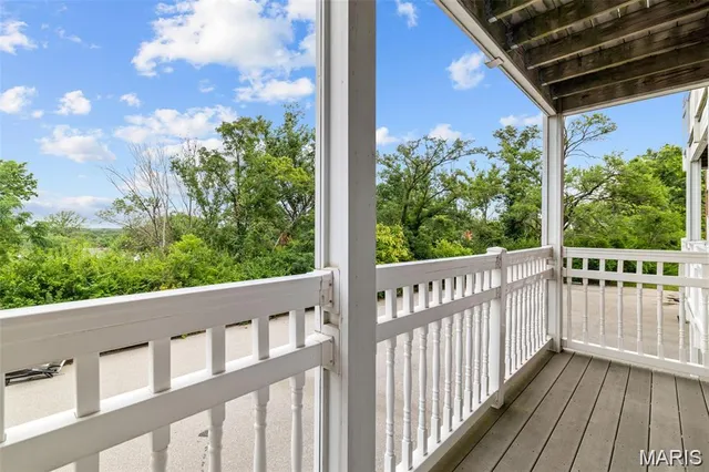 $3,200 | 964 Claytonbrook Drive, Unit 1C, Ballwin, MO 63011