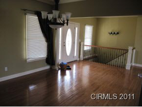 1389 North Lexington Road Marion, IN 46952 - Photo 5 of 12 Gallery Image 5