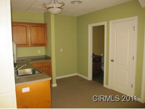 1389 North Lexington Road Marion, IN 46952 - Photo 7 of 12 Gallery Image 7
