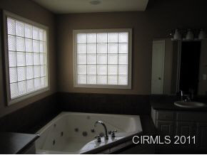 1389 North Lexington Road Marion, IN 46952 - Photo 9 of 12 Gallery Image 9