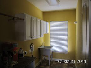1389 North Lexington Road Marion, IN 46952 - Photo 10 of 12 Gallery Image 10