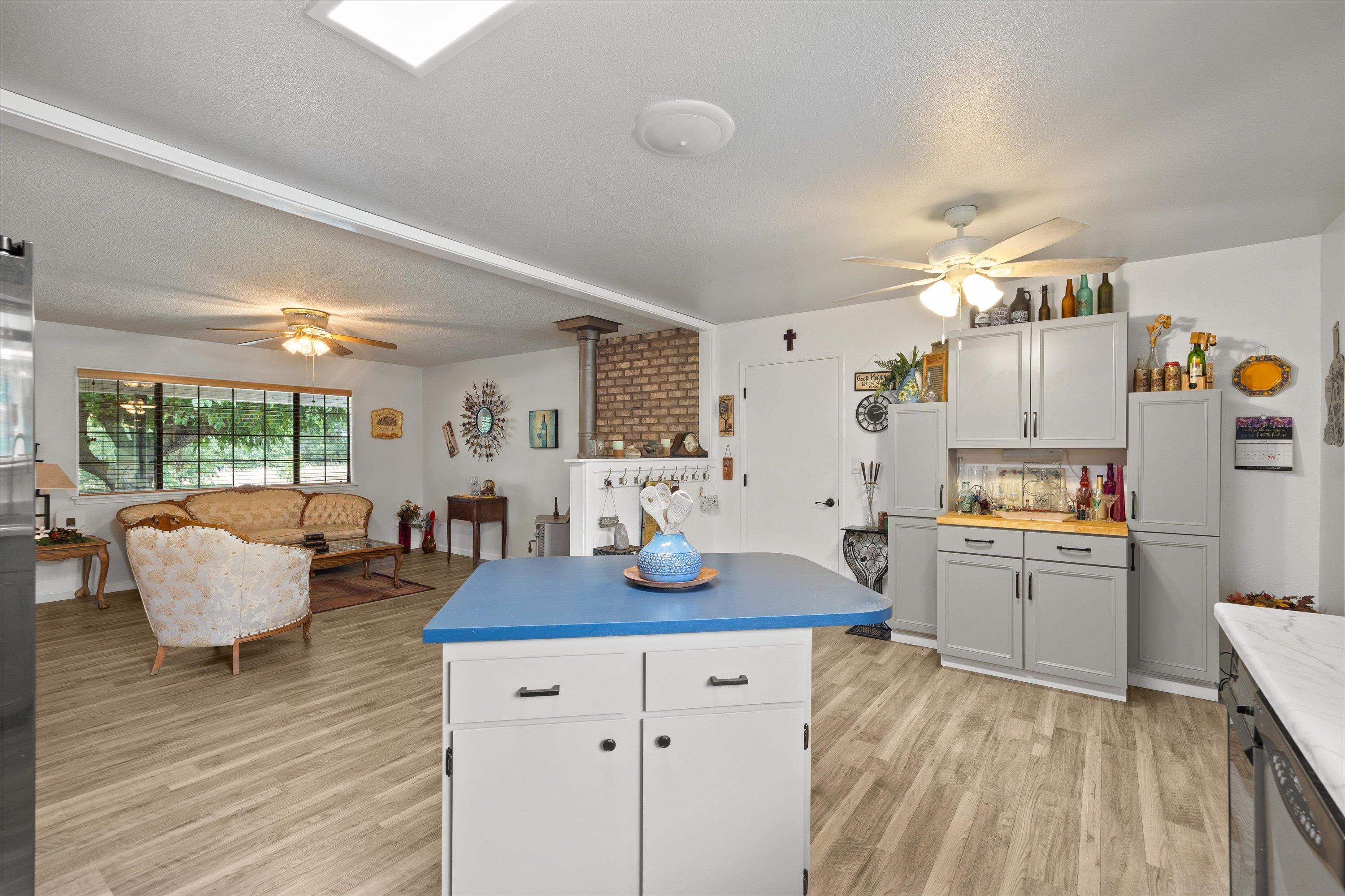 21999 Riverside Avenue Red Bluff, CA 96080 - Photo 15 of 30