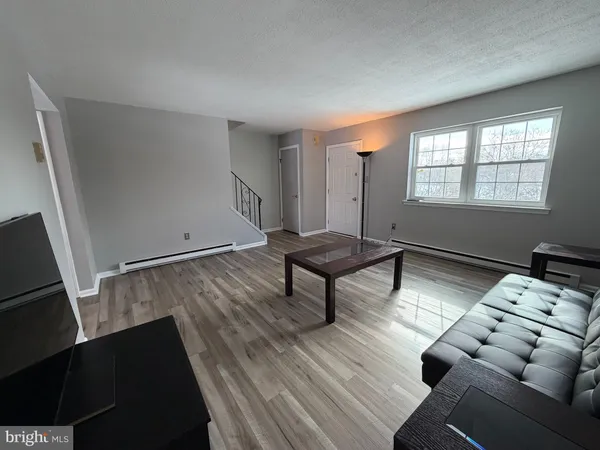 $2,300 | 61 Pennypacker Drive, Schwenksville, PA 19473