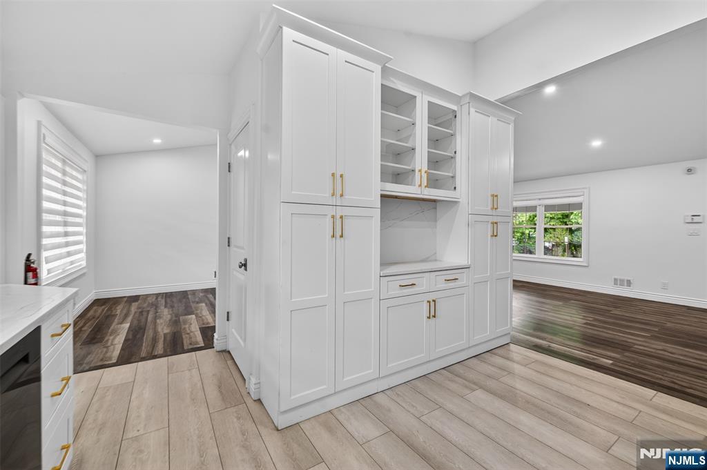 436 Ruckman Road Closter, NJ 07624 - Photo 12 of 33