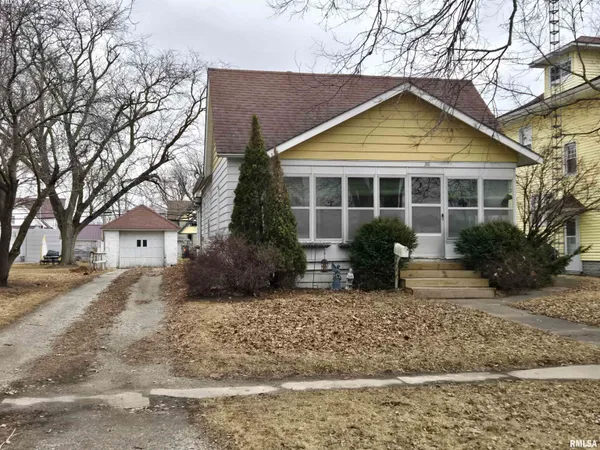 $61,200 | 30 North Adams Street, Carthage, IL 62321