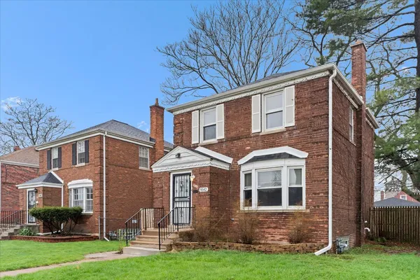 $274,900 | 9542 South Campbell Avenue, Evergreen Park, IL 60805