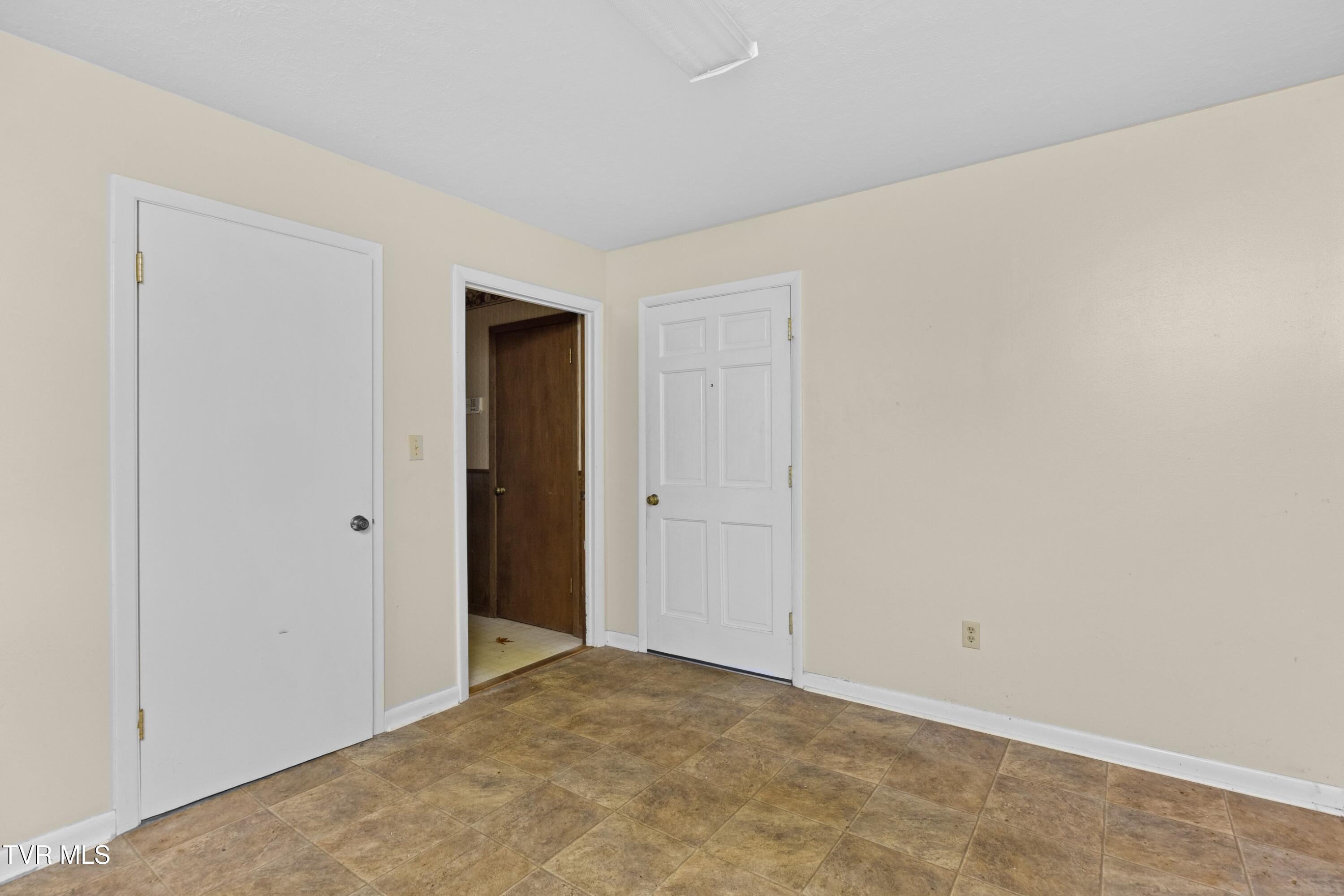 550 Jones Road Sneedville, TN 37869 - Photo 13 of 41 013-550JonesRoad-Sneedville-TN-37869-SMA