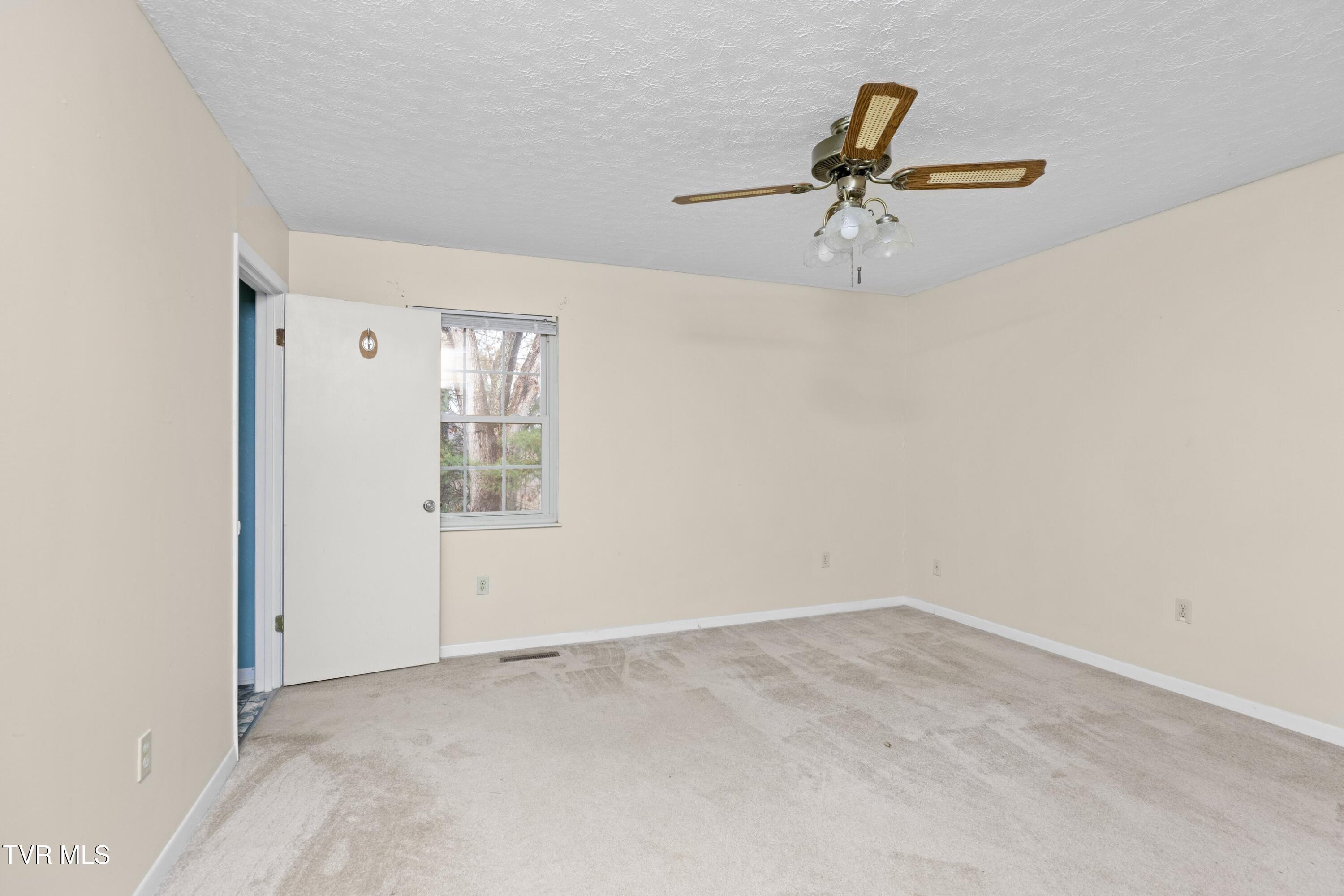 550 Jones Road Sneedville, TN 37869 - Photo 23 of 41 023-550JonesRoad-Sneedville-TN-37869-SMA