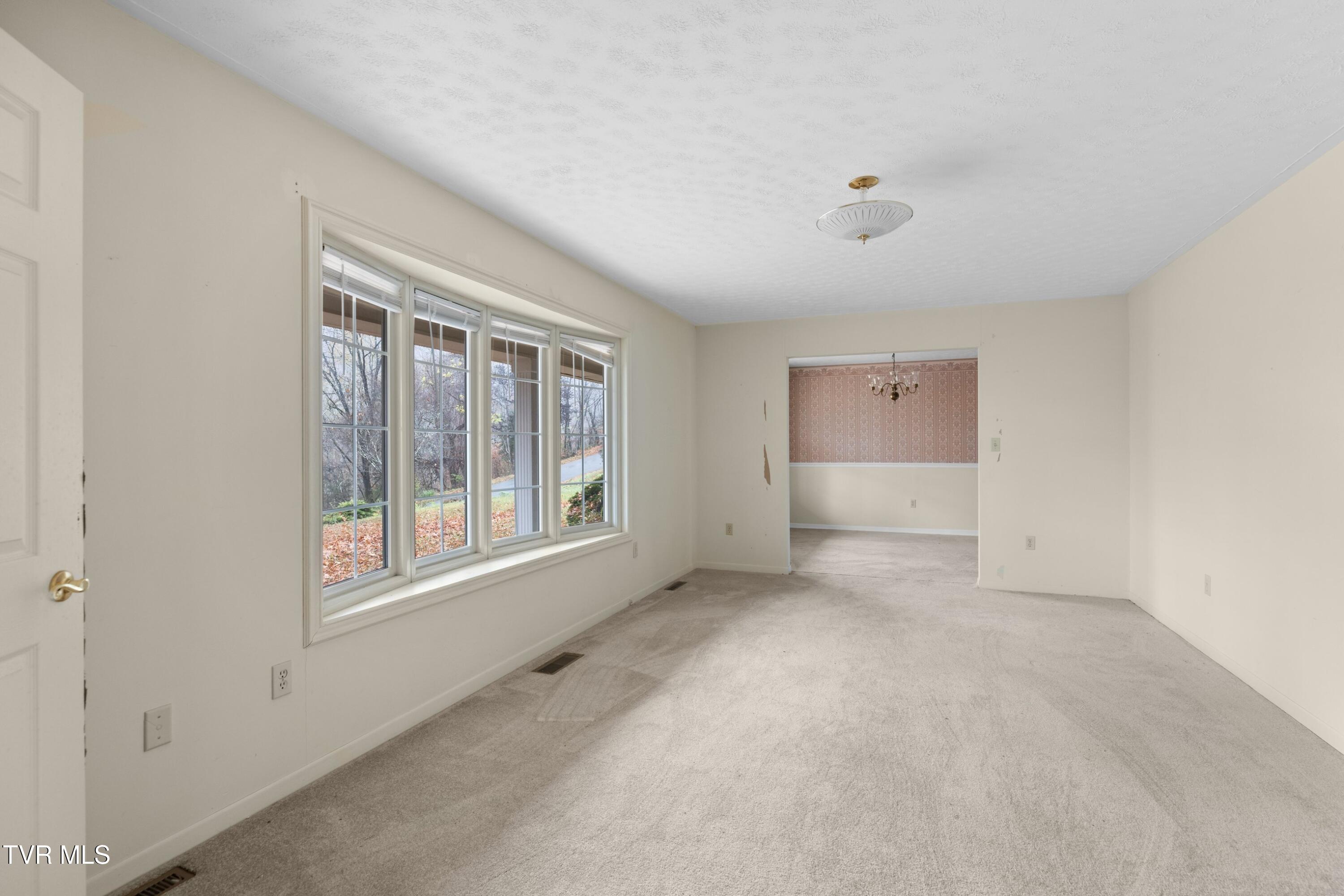 550 Jones Road Sneedville, TN 37869 - Photo 5 of 41 005-550JonesRoad-Sneedville-TN-37869-SMA