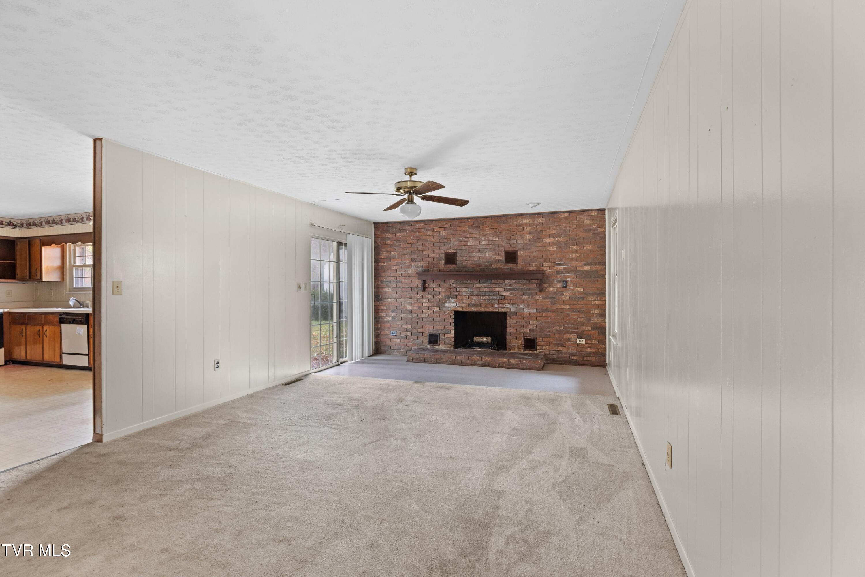 550 Jones Road Sneedville, TN 37869 - Photo 7 of 41 007-550JonesRoad-Sneedville-TN-37869-SMA