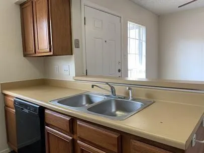 $1,550 | 2739 Patricia Lane, Garland, TX 75041