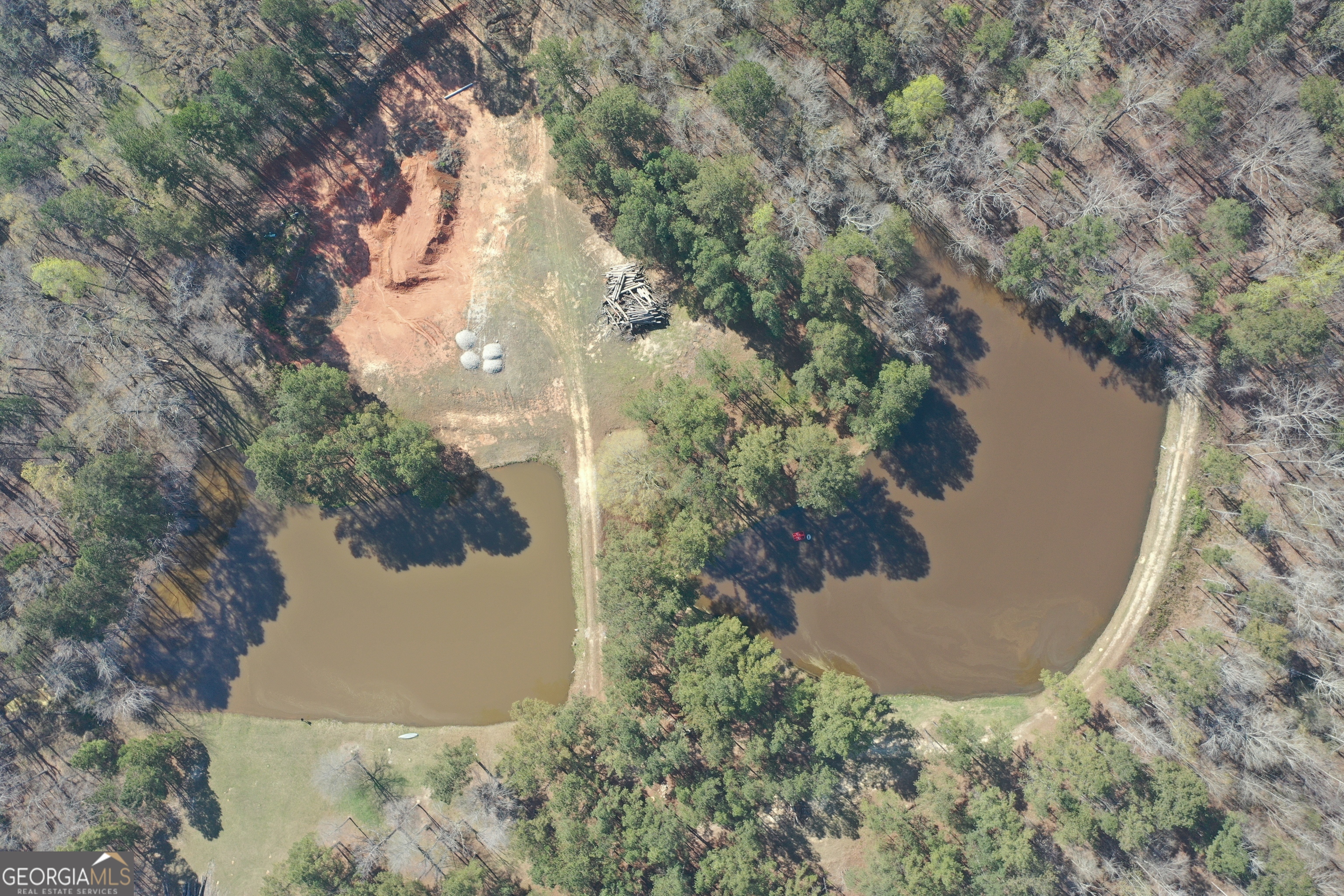 1251 Adams Road Union Point, GA 30669 - Photo 2 of 17