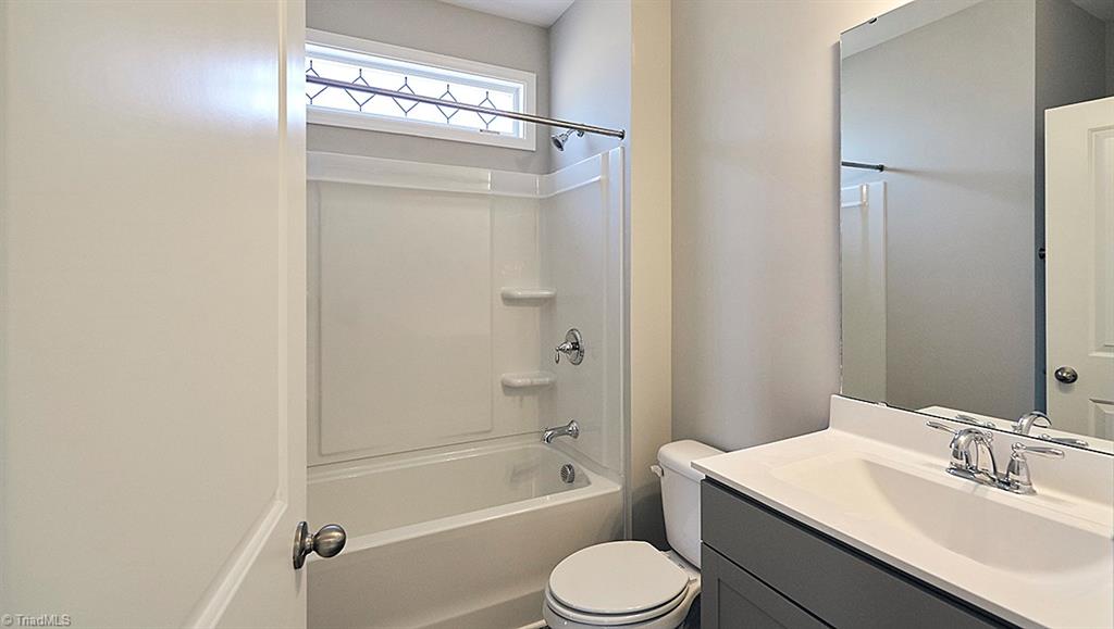 2149 Spring Wind Road, Unit 171 Pfafftown, NC 27040 - Photo 2 of 24 Gallery Image 2