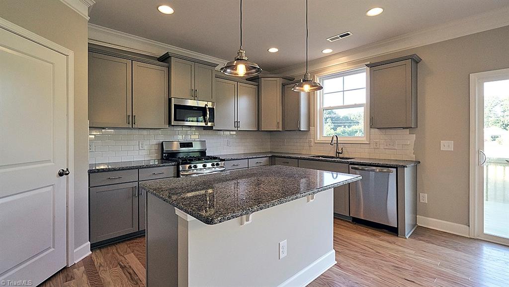 2149 Spring Wind Road, Unit 171 Pfafftown, NC 27040 - Photo 17 of 24 Gallery Image 17