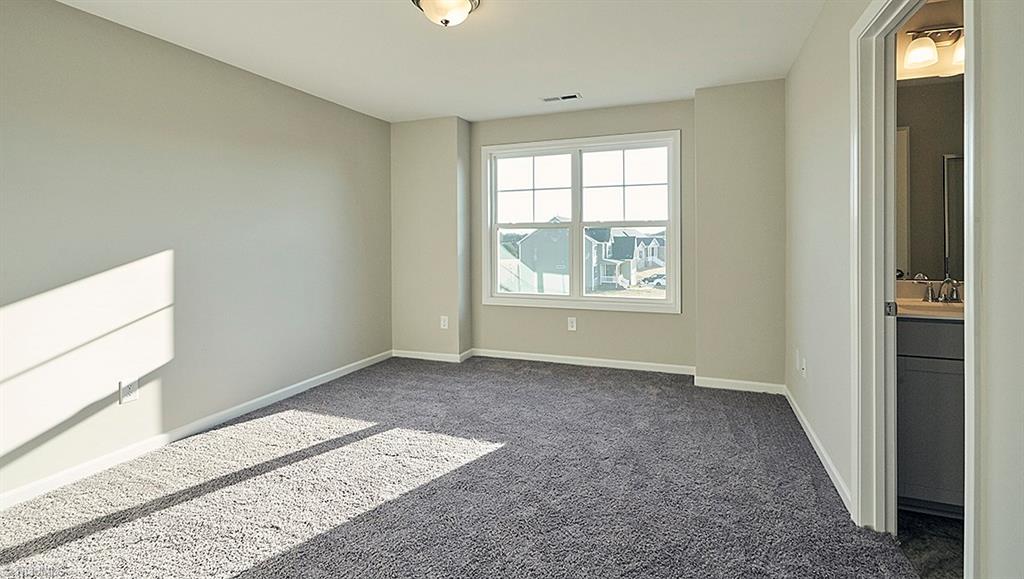 2149 Spring Wind Road, Unit 171 Pfafftown, NC 27040 - Photo 5 of 24 Gallery Image 5