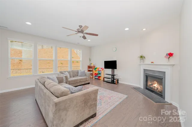 $575,000 | 3005 Carriage Oak Way, Fort Mill, SC 29707