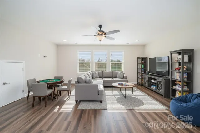 $575,000 | 3005 Carriage Oak Way, Fort Mill, SC 29707