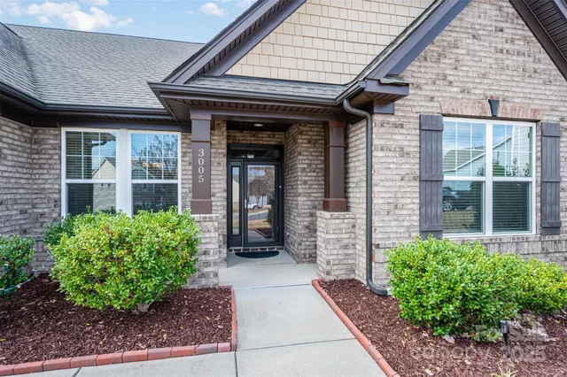 $575,000 | 3005 Carriage Oak Way, Fort Mill, SC 29707