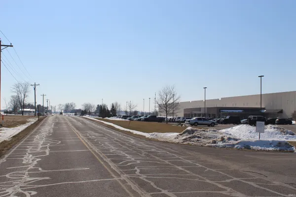 $749,900 | Tbd Family Dollar Parkway, Ashley, IN 46705