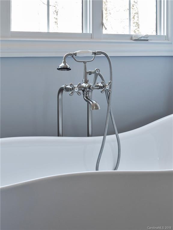7811 Park Road Charlotte, NC 28210 - Photo 11 of 29 Gallery Image 11