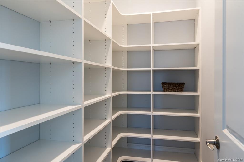 7811 Park Road Charlotte, NC 28210 - Photo 18 of 29 Gallery Image 18