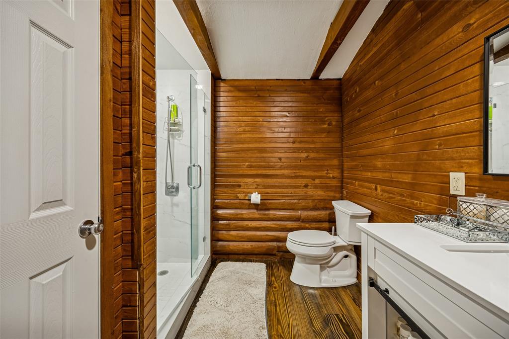 2821 Sachse Road Wylie, TX 75098 - Photo 24 of 38 a bathroom with a sink and a mirror