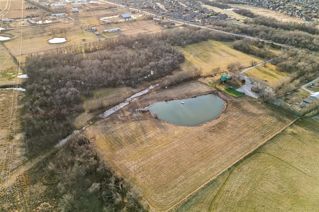 2821 Sachse Road Wylie, TX 75098 - Photo 28 of 38 a view of a wooden floor