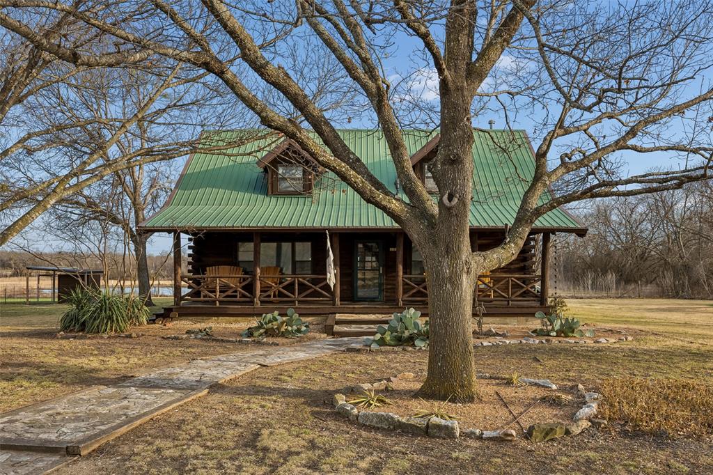 2821 Sachse Road Wylie, TX 75098 - Photo 38 of 38 a front view of a house with garden