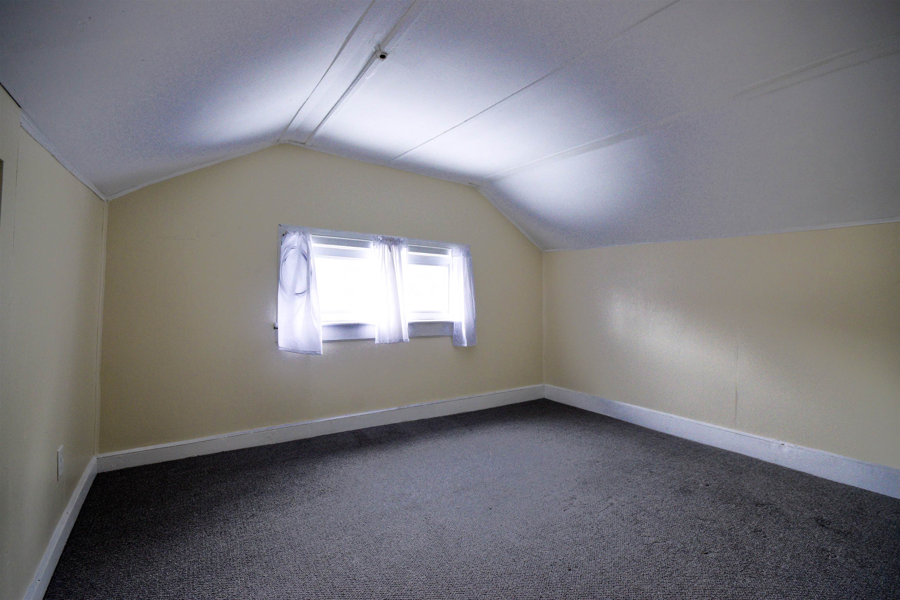 101 Morgan Street Bennington, VT 05201 - Photo 16 of 22