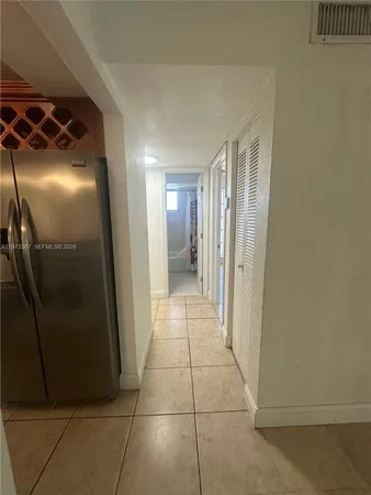 $2,250 | 9487 Southwest 76th Street, Unit M8, Miami, FL 33173