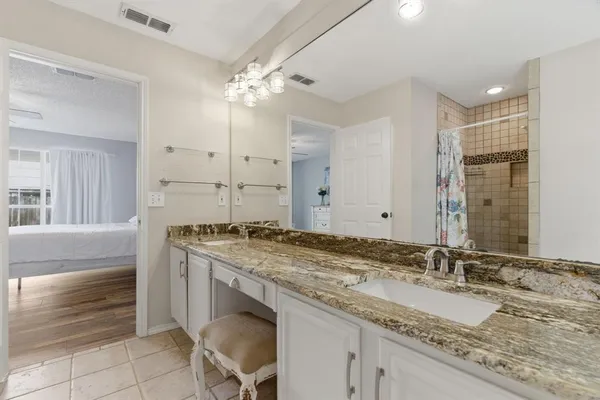 $370,000 | 313 Georgian Oak Court, Lake Dallas, TX 75065