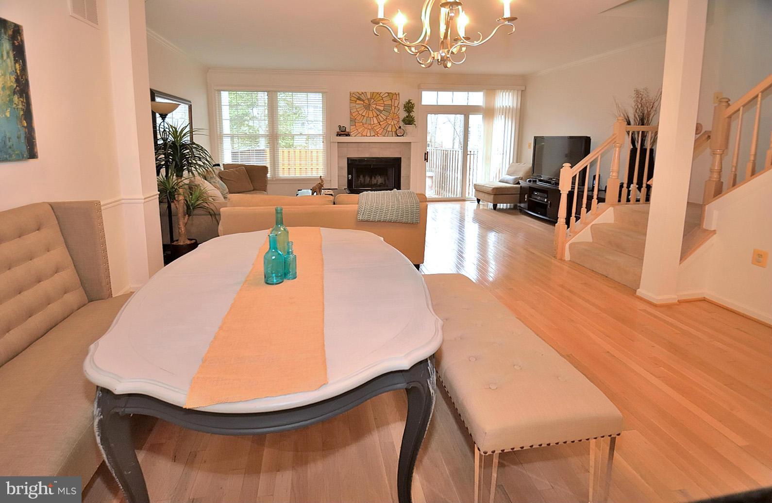11298 Fairwind Way Reston, VA 20190 - Photo 8 of 30 Dining Room
