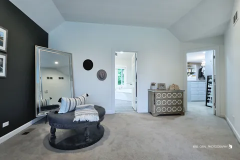 $975,000 | 23475 West Newhaven Drive, Hawthorn Woods, IL 60047