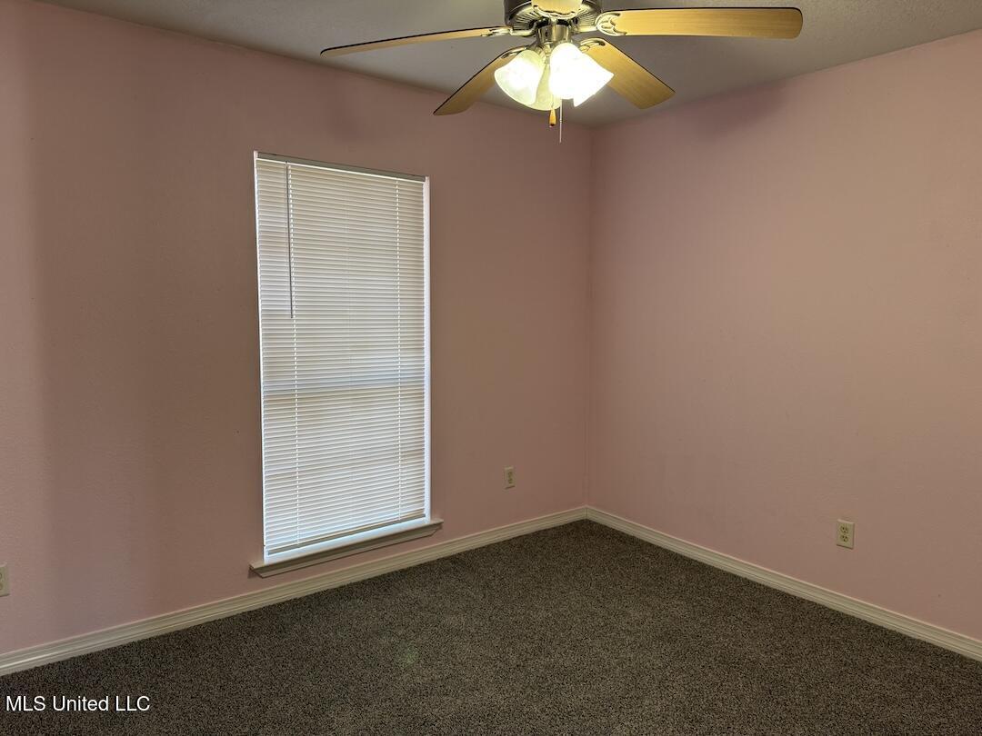 25 Brielle Lane Wiggins, MS 39577 - Photo 6 of 26 IMG_0885