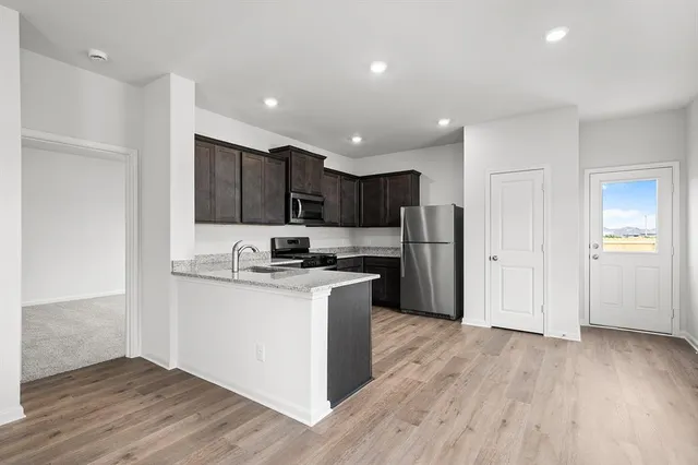 $298,900 | 8405 White Wolf Trail, Ponder, TX 76259